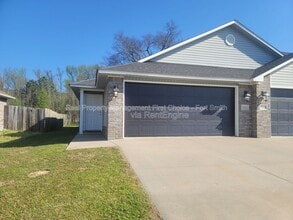 Building Photo - 2020A Ingalls Ln