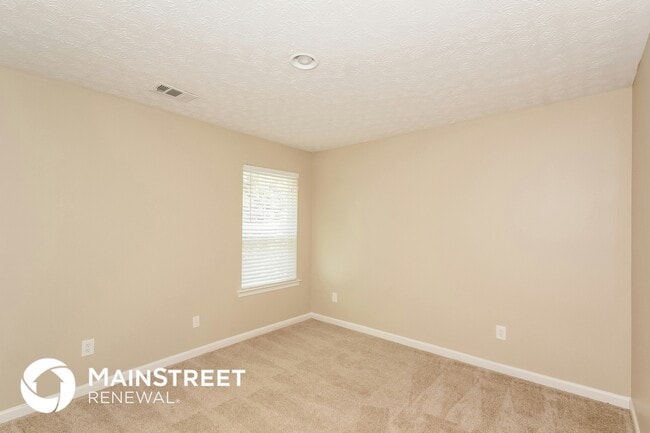 Building Photo - 4526 Parkway Cir