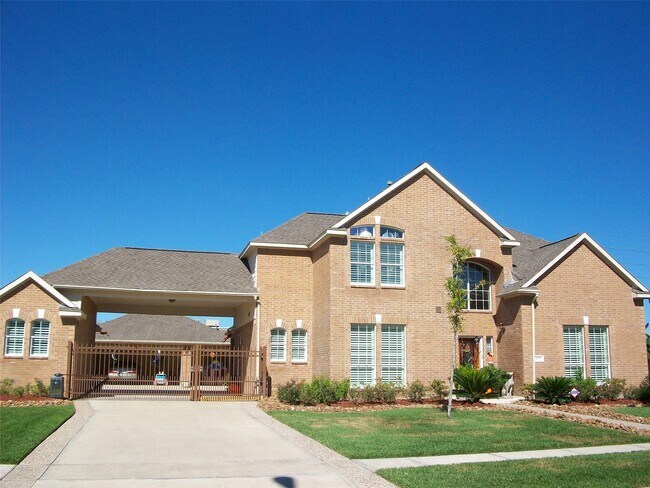 Building Photo - 1722 Parklake Village Dr