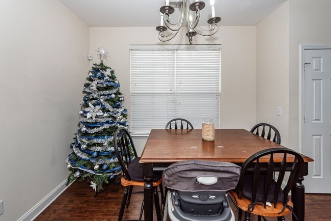 Building Photo - 3 Bedroom, 2.5 Bathroom Home in Eagle Run - Ladson