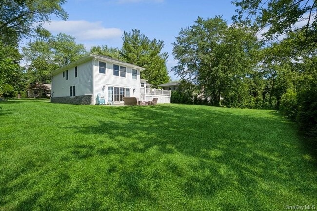 Building Photo - 24 Sleepy Hollow Rd