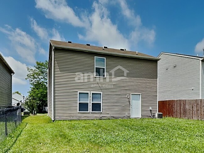 Building Photo - 10844 August Dr