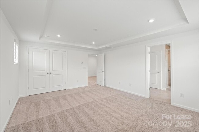 Building Photo - 15922 Parkside crossing Dr