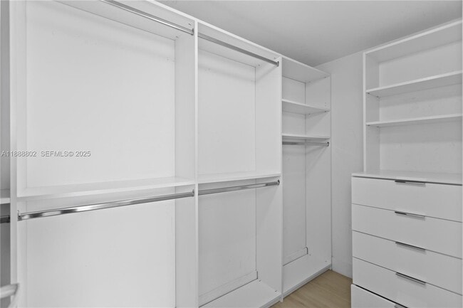 Building Photo - 16385 Biscayne Blvd