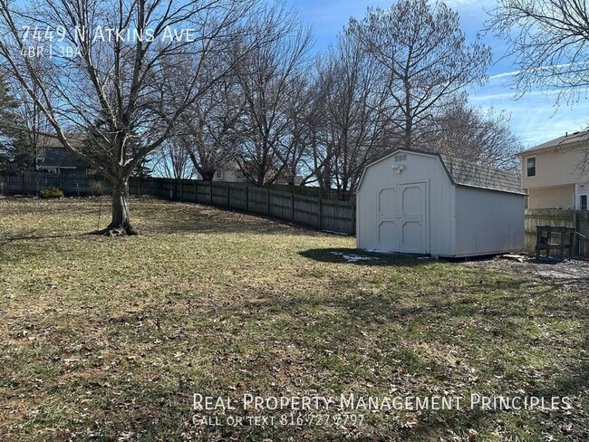 Building Photo - 7449 N Atkins Ave