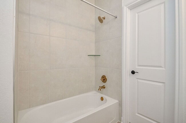 Building Photo - 130 W Coralburst Lp