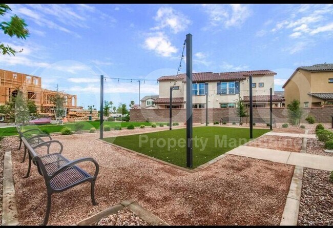 Building Photo - 1255 N Arizona Ave