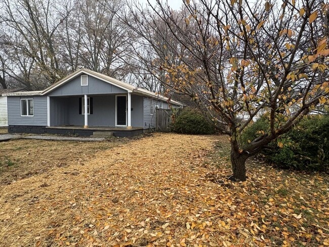 Building Photo - 829 N Lynn St