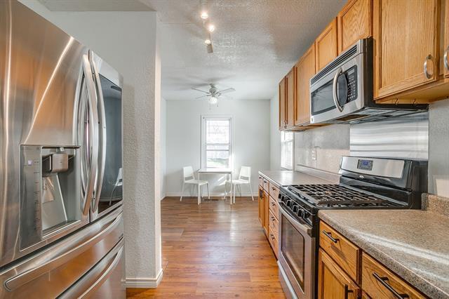 Building Photo - 4224 Donnelly Ave