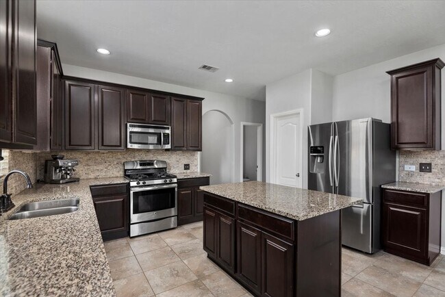 Building Photo - 32027 Steven Springs Dr