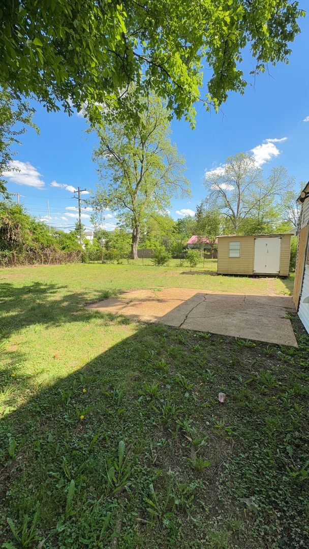 Building Photo - Charming 2 bedroom 1 bath home - Sherwood ...