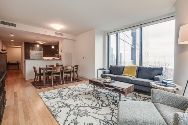 Building Photo - 60 E Monroe St