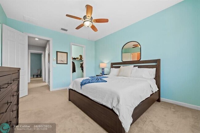 Building Photo - 580 Pacific Grove Dr