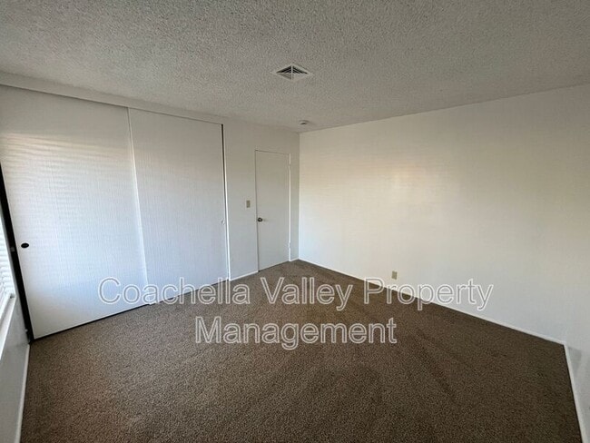 Building Photo - 1545 Inca Cir