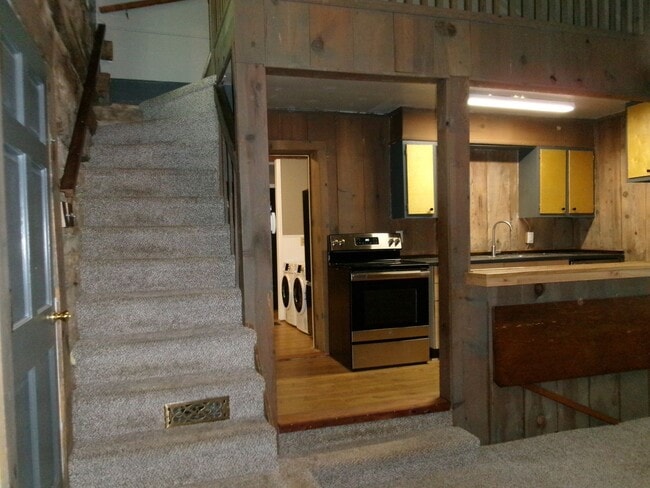 Building Photo - FOR RENT-Rustic log cabin home for RENT in...