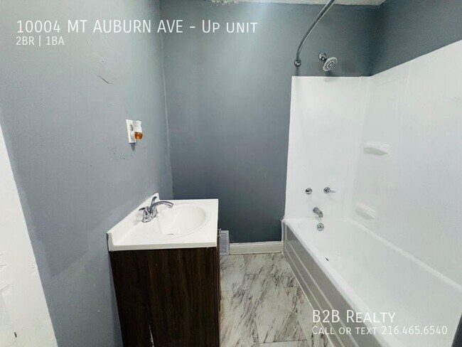 Building Photo - 10004 Mt Auburn Ave
