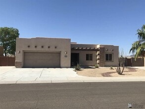 Building Photo - 11610 E 28th Pl