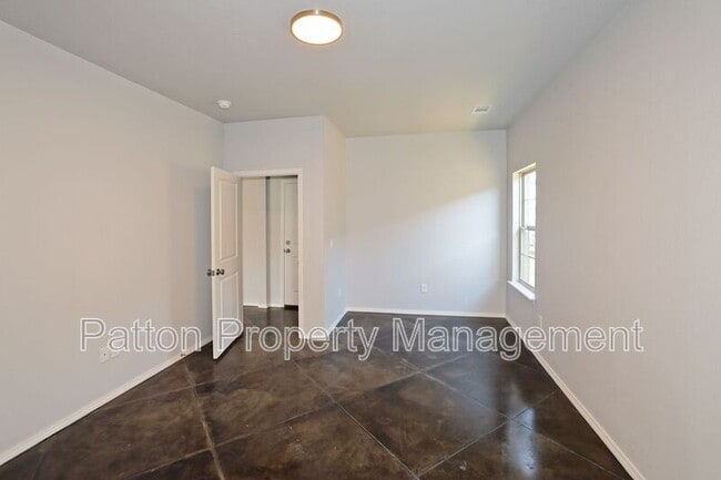Building Photo - 4907 Ratliff St