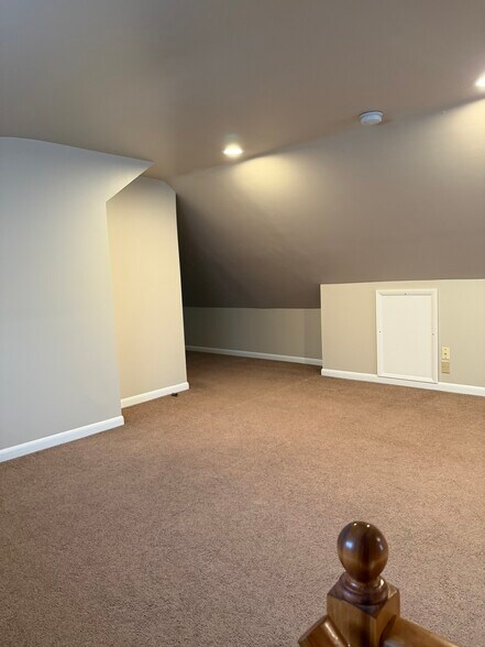 Building Photo - 271 Lelia St