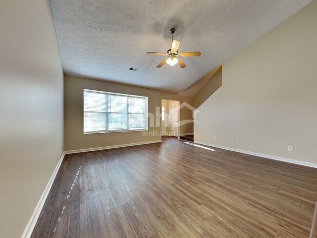Building Photo - 7238 Austin Park Ln
