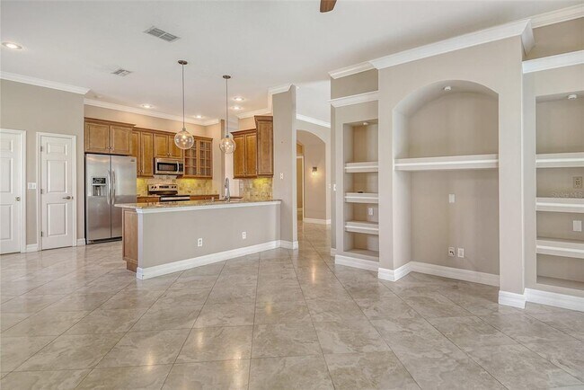 Building Photo - 5001 Sturbridge Ct