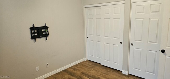 Building Photo - 10618 Bonnyhill St