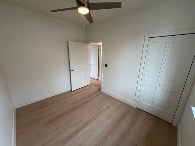 Building Photo - 2420 Kayak Alley