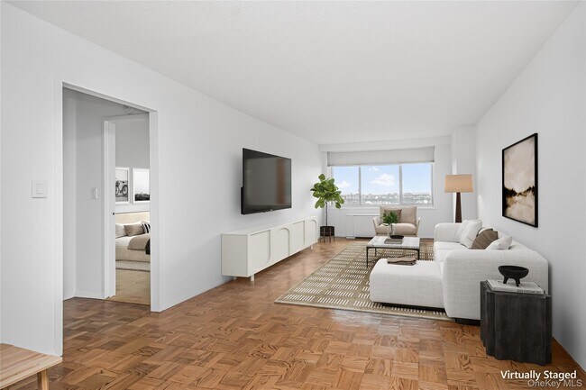 Building Photo - 3333 Henry Hudson Prkwy E