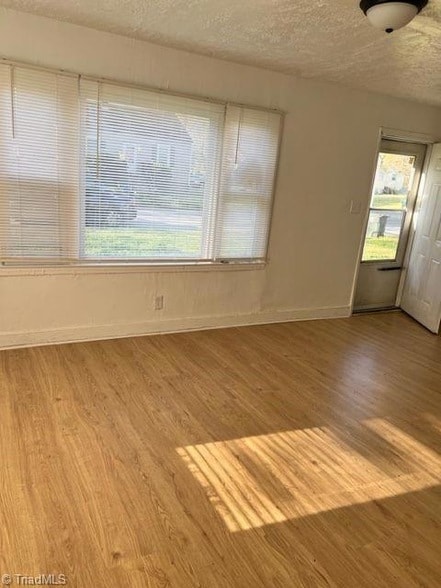 Building Photo - 2003 Byrd St