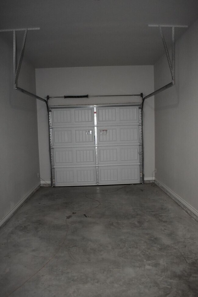 Building Photo - 1813 Ute Trail