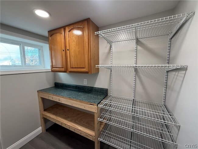 Building Photo - 215 E Hoard St