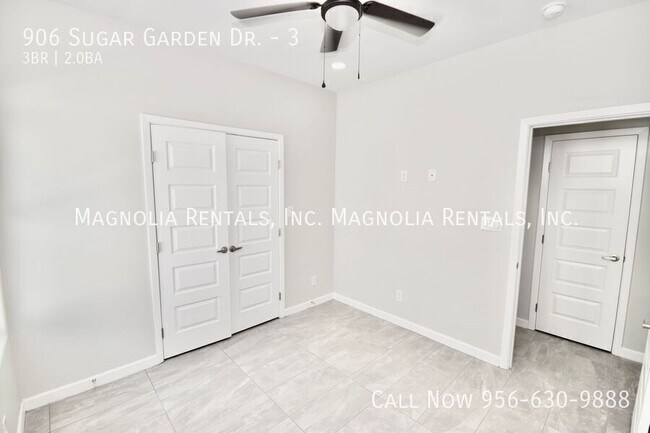 Building Photo - 906 Sugar Gdn Dr