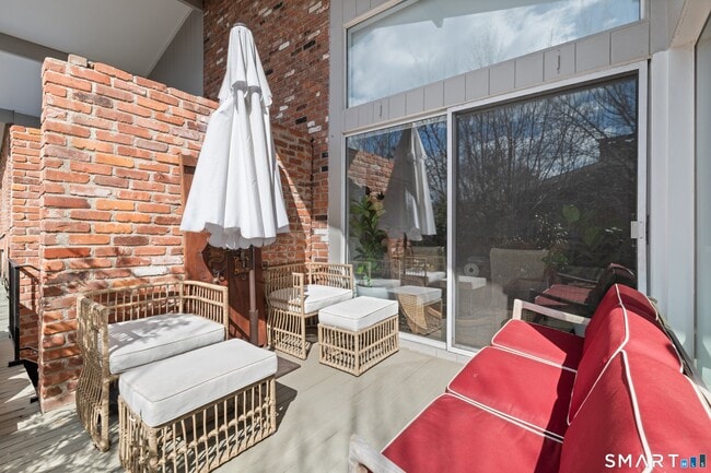 Building Photo - 64 Southport Woods Drive