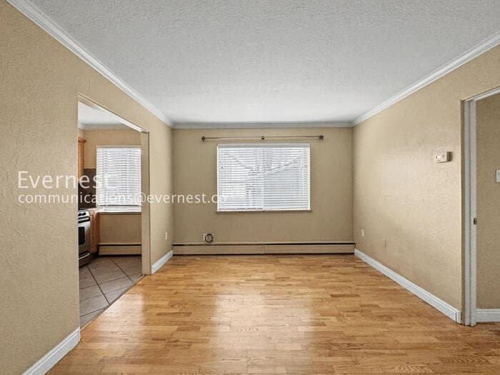 Building Photo - 276 S Sherman St