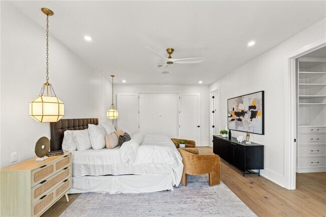 Building Photo - 531 Danube Ave