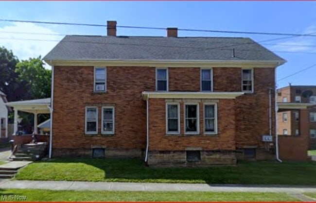 Building Photo - 509 Federal