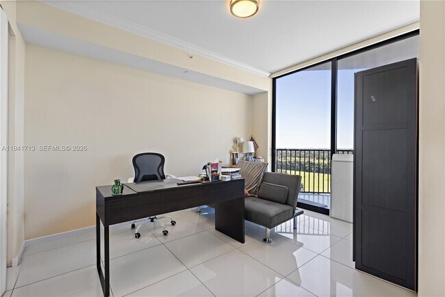 Building Photo - 5252 NW 85th Ave