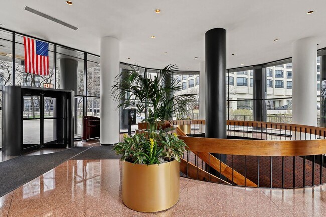 Building Photo - 155 N Harbor Dr