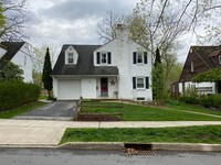 Building Photo - Furnished Single-Family in State College