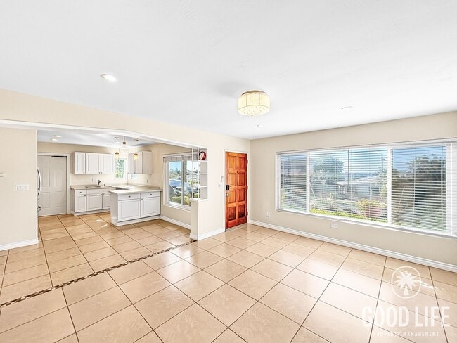 Building Photo - Charming 3BD/2BA House in Valencia Park W/ TVs, Multiple A/C Mini-Splits, Shared Backyard & Laundry!