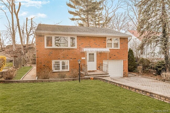 Building Photo - 47 Shelburne Rd