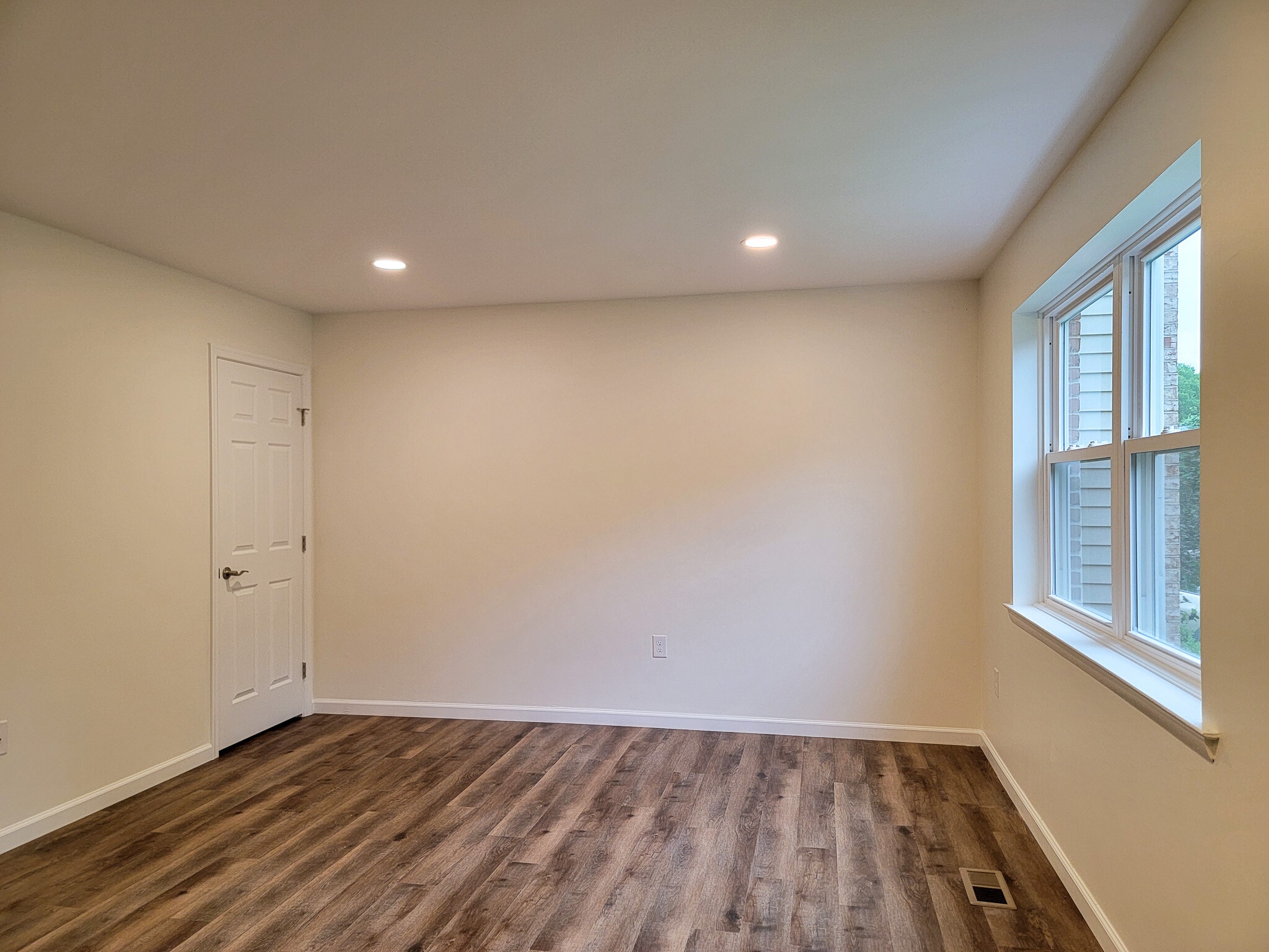 Building Photo - 1007 Monticello Ln