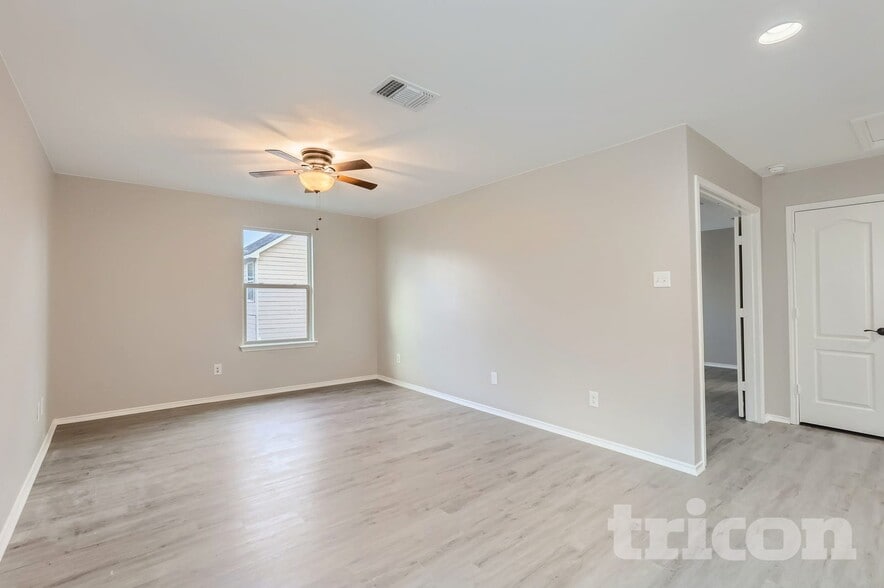 Building Photo - 11205 Harlyn Bay