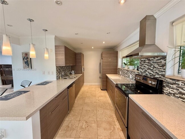 Building Photo - 211 189th Terrace