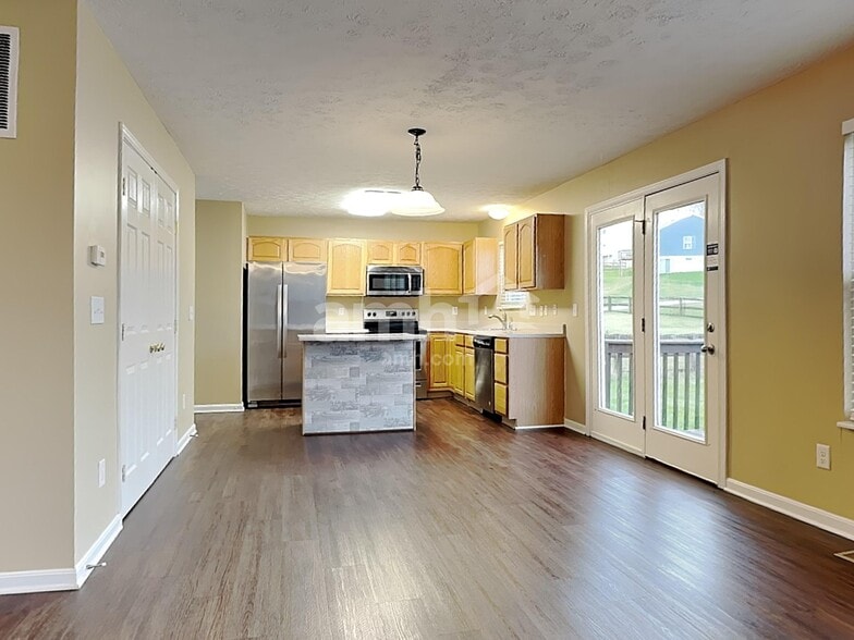 Building Photo - 7628 Falls Creek Way