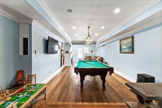 Building Photo - 115 Aspen Ave