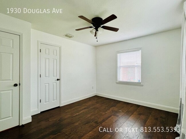 Building Photo - 1930 Douglas Ave