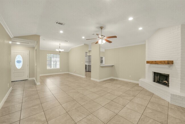 Building Photo - 21211 Park Mt Dr