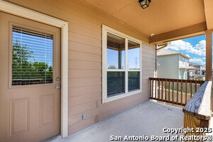 Building Photo - 3427 Silver Set