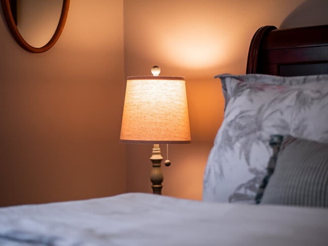 Building Photo - 126 Beachwood Ave